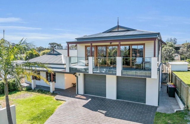 Heart Of Longpoint - Pet friendly and Fenced