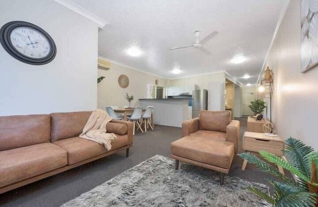 Heart of South Townsville Stay