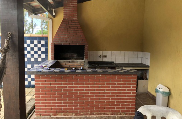 Heated Pool, Barbecue Area, Excellent Single-Storey House