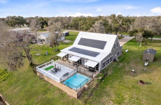 San Bernard RIver House