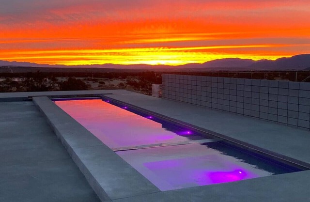 Heated Pool-Spa-pickleball-views