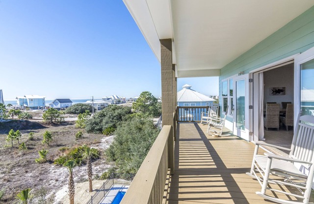 Piscina PRIVADA, vista al mar, se encuentra a 200 yardas de la playa en un entorno privado