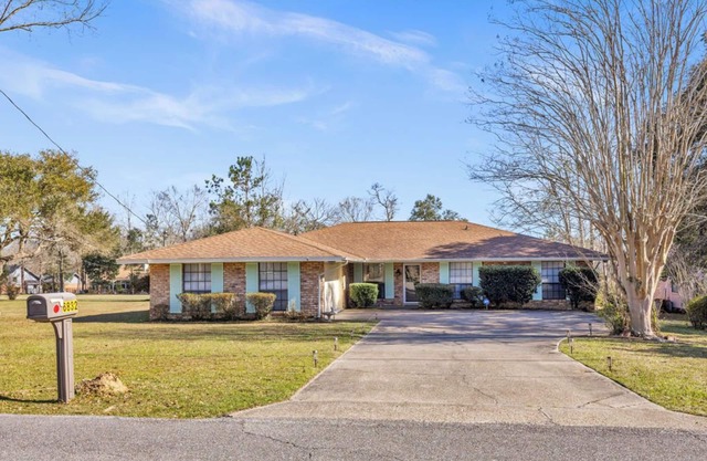 Heaven on Seven - Golf Course home on #7 of the Pine at Diamondhead Country Club
