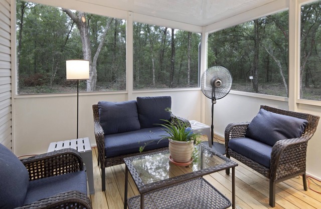 Heaven Powell Retreat - A peaceful home in the country.