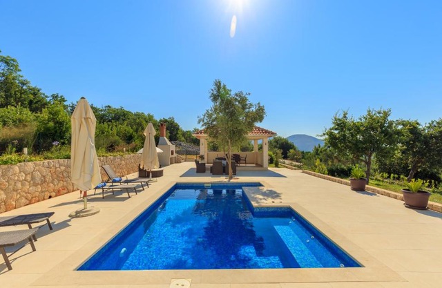 Hedera Estate, Villa Hedera VII
