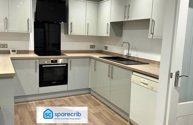 Hedsor Stylish Two Bedroom Cottage