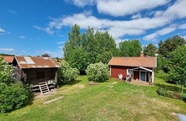 Hel Stuga för 4 i Härlig Bymiljö