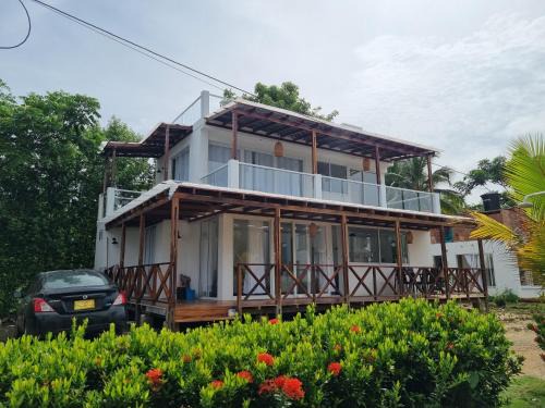 HELENA Beach House
