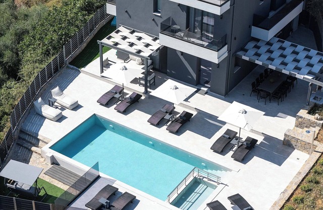 Heliodora Villa, Premium Nature Living