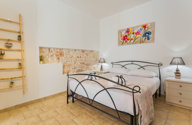 Helios Room 2 by Wonderful Italy
