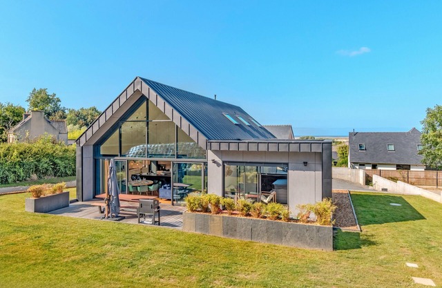 "bonjour la mer" casa familiar con spa