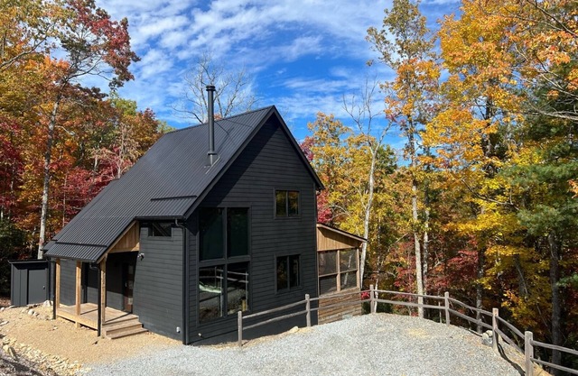 Hemlock Cottage | 3 Bed, 2 Bath