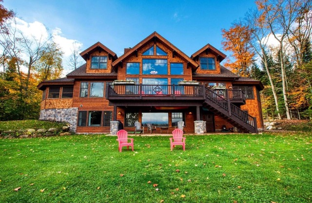 ¡Vistas panorámicas de la montaña de HemLocke Lodge!