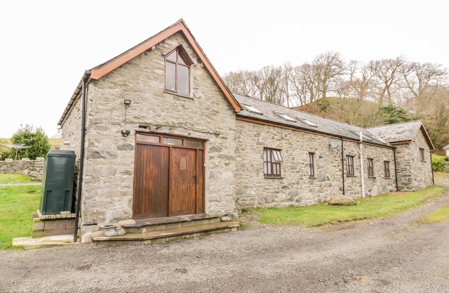 Hen Ysgubor Cottage, BALA
