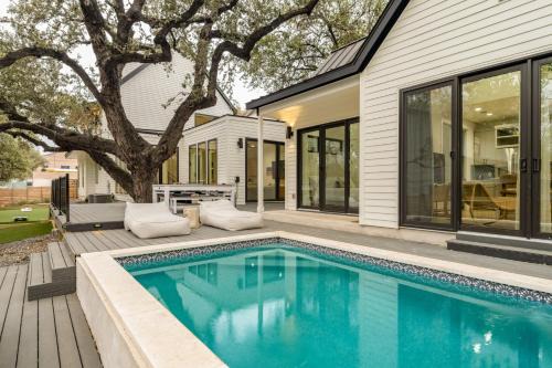 Henley by AvantStay Plunge Pool Incredible Patio Guest House