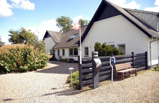 Henne Strand Ferie Accommodation