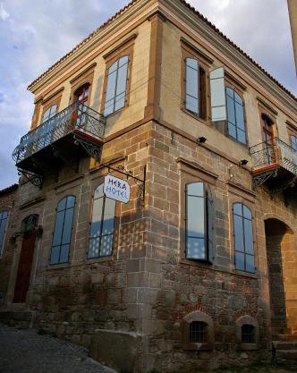 Hera Hotel