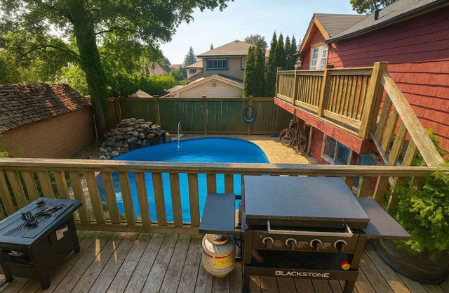 Charming 2BR w/ Pool+BBQ – Melrose Place