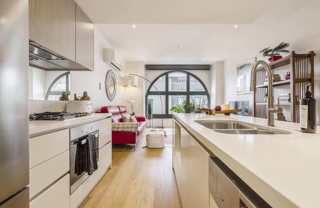Heritage charmer close to all sports events