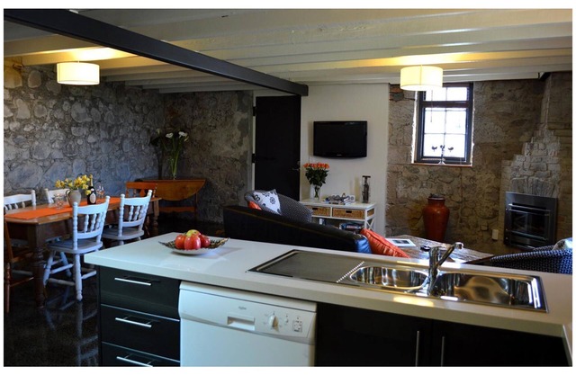 Herencia Garden Cottage