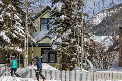 Heritage House by Exceptional Stays