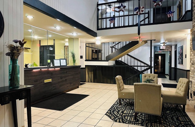 Heritage inn