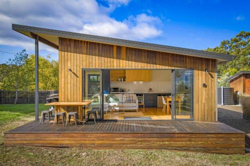 Herlihys On Huon - Cabin 1