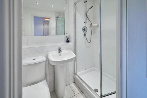 Hermitage Court - Luxury Central Apartment