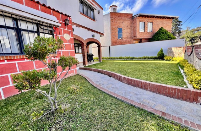 Hermosa casa mexicana Tequis Centro 24 personas