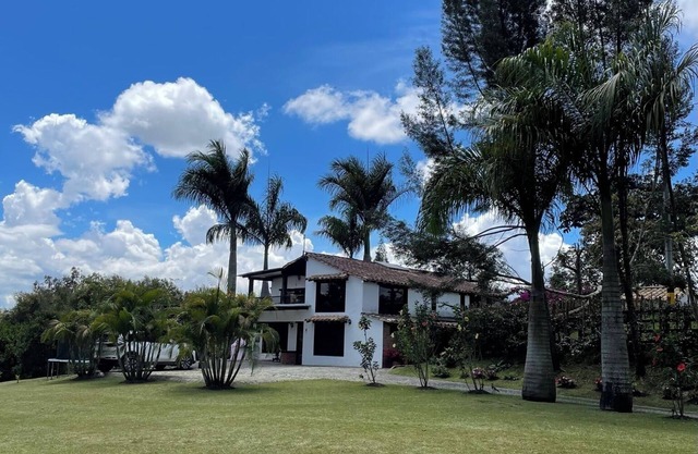 Hermosa casa finca en Rionegro, cerca al aeropuerto