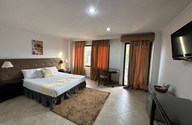 Hermosa Habitación Deluxe En Laureles Estadio