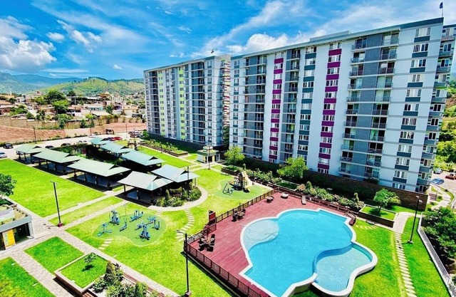 Hermoso Apartamento privado Ecovivienda Etapa 2 (10 minutos Embajada Americana)