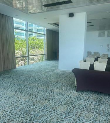 HERMOSO APTO POBLADO-PALMAS CON VISTA A LA CIUDAD