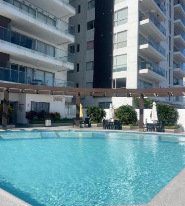 Hermoso departamento con vista al mar en Salinas!
