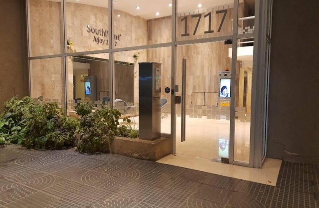 Hermoso monoambiente en edificio de categoría.