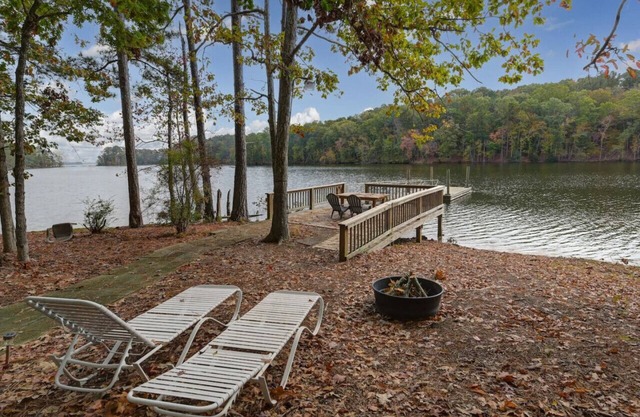 Heron's Flight | Sleeps 6 on Lake Murray