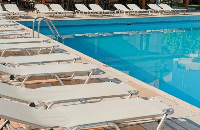 Heronissos Hotel