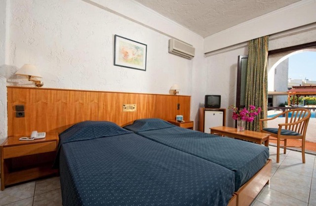 Heronissos Hotel Double Standard Room
