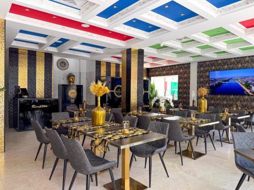 HH RIZ Resort - Adults Only