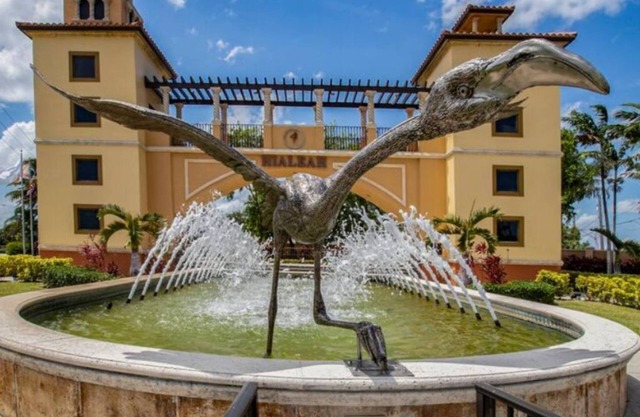 Hialeah, FL-Express Stay to enjoy- 2 double beds