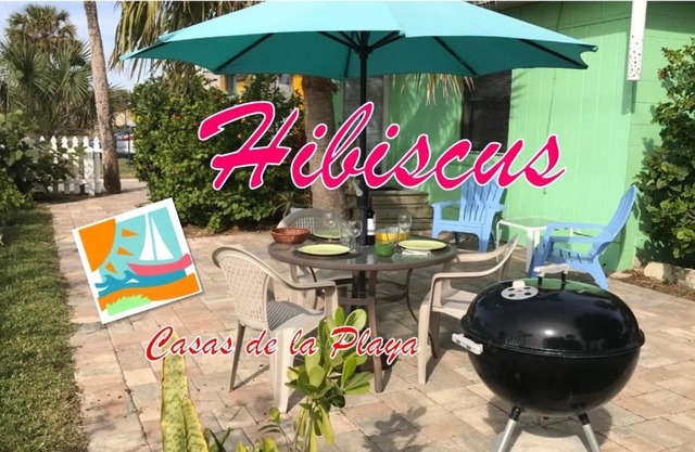 Hibiscus Cottage - At Casas de la Playa Central