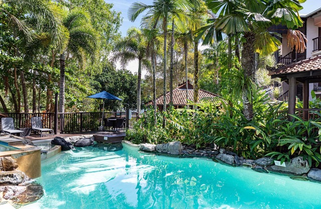 Hibiscus Resort & Spa