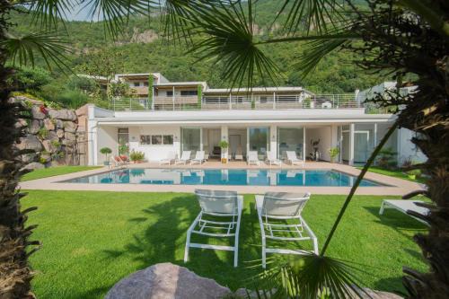 Hidalgo Suites