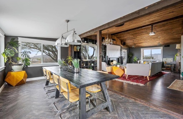 Hidden Desert - Luxurious home in Joshua Tree