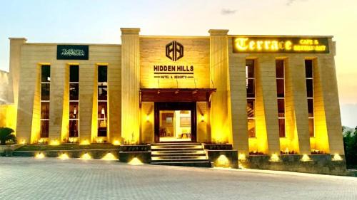 Hidden Hills Hotel & Resort
