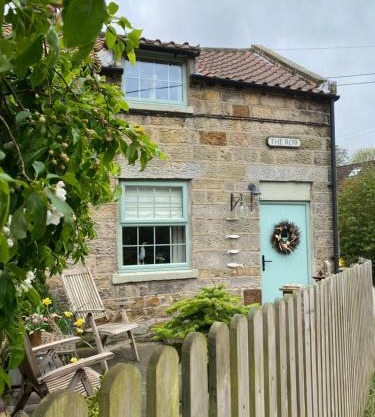 Hideaway Cottage