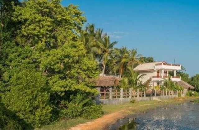 Hideaway Lodge