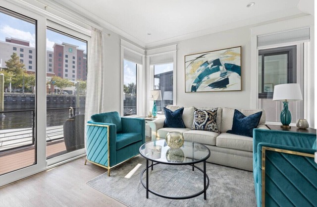 Hideaway @ The Cove Riverwalk Villas