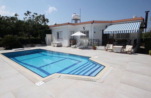 Hideaway Villa with fabulous outside space