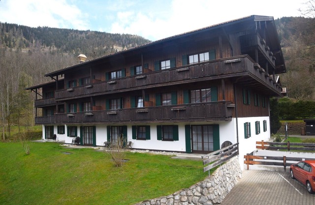Escondite con acceso al spa
